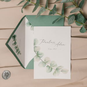 śliczne zaproszenie ślubne z eukaliptusem, naturalne zaproszenia na ślub z zielenią nelovstore