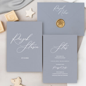 Zaproszenia na roczek minimalistyczne niebieskie biały zadruk - zdjęcie główne