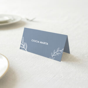 Niebieskie winietki na Komunię Świętą z listkami z białym zadrukiem - zdjęcie główne